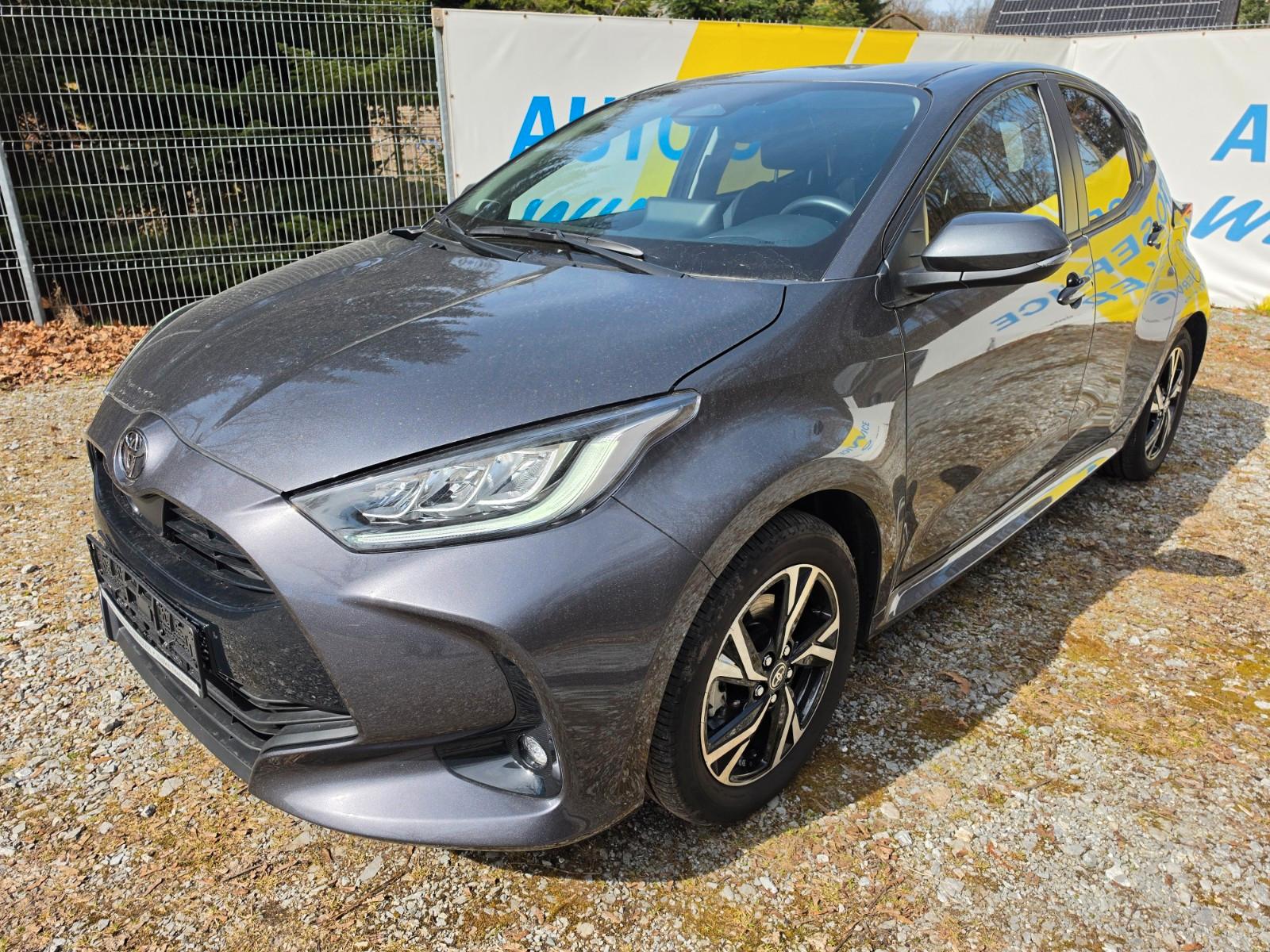 Toyota Yaris Hybrid Team Deutschland