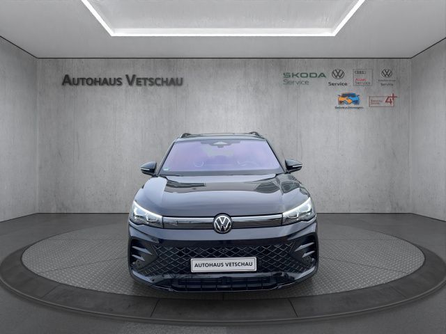 Tiguan R-Line 2.0 TDI 4Motion Bluetooth Navi