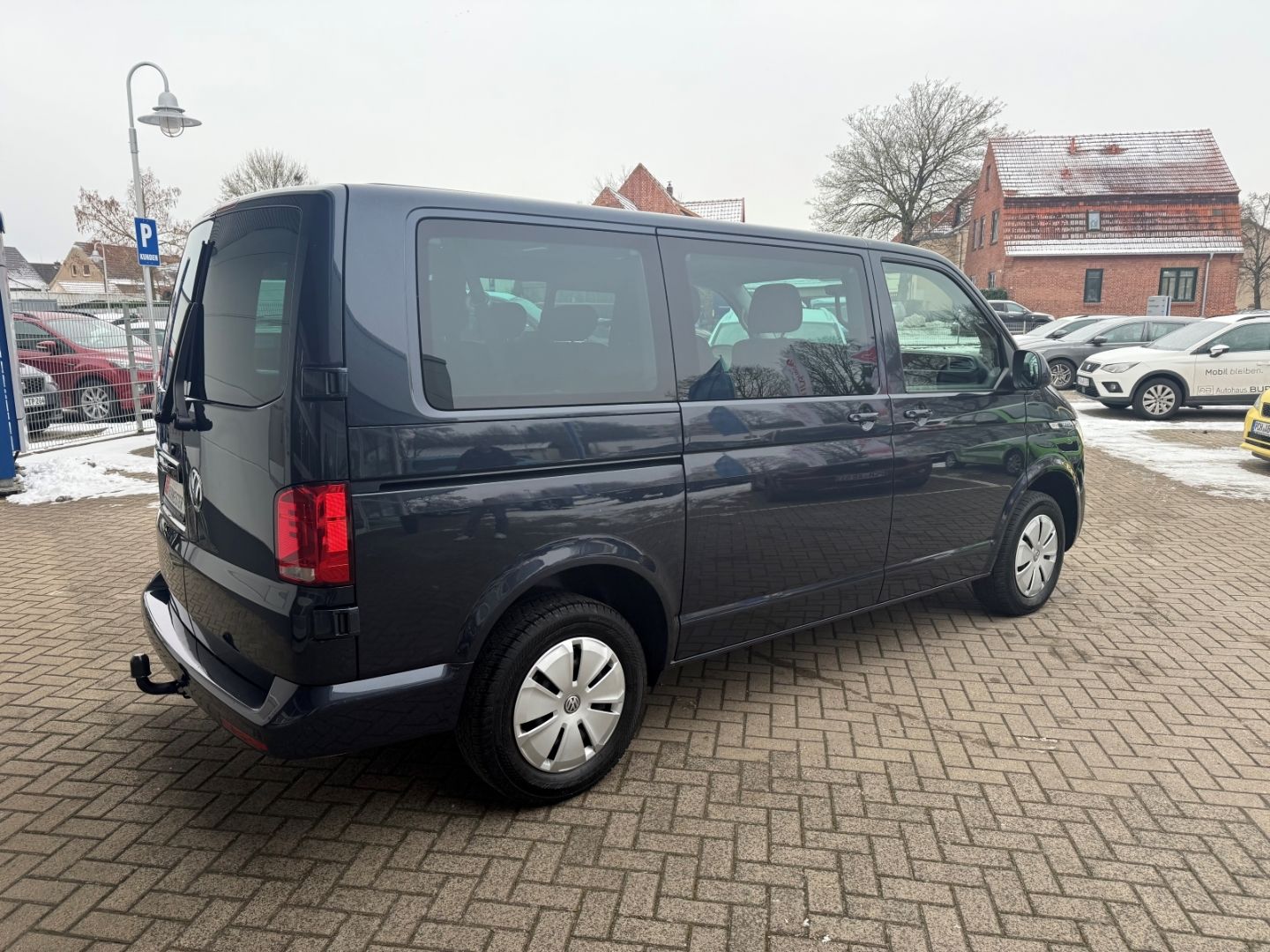 VW T6 Caravelle Comfortline Navi LED Musikstreaming - Image 6