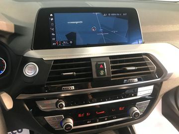 BMW X3 - 8
