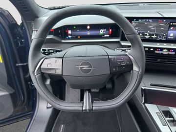 Fotografie 12 des Opel Grandland (X) Grandland 1.2 Ultimate Allwetter Matrix Head-Up