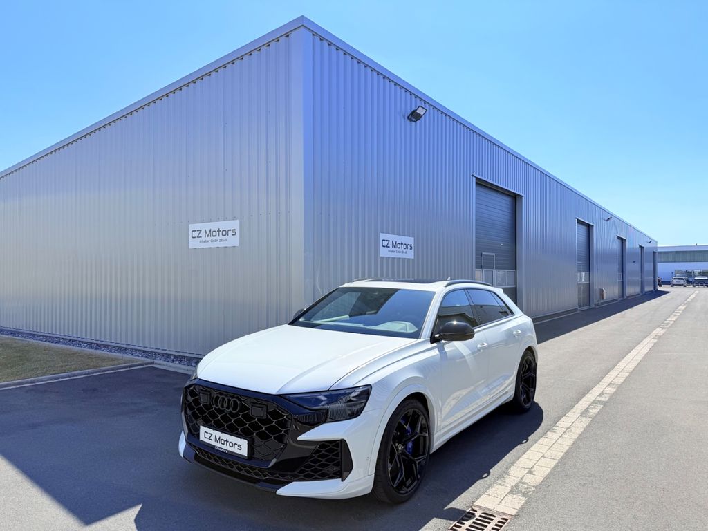 Image of Audi RSQ8