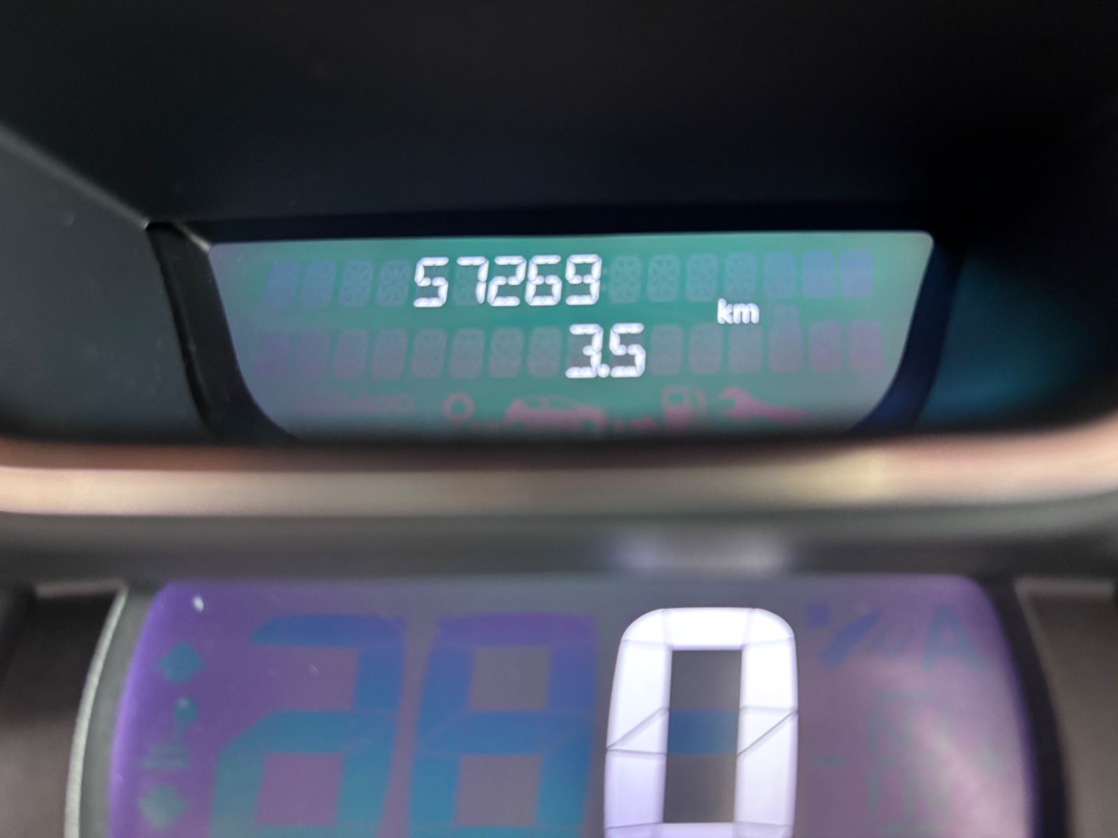 Fahrzeugabbildung Renault Captur Crossborder