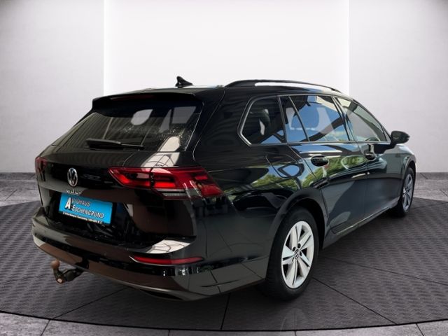 Fahrzeugabbildung Volkswagen Golf Variant 2.0 TDI DSG LIFE GJR ACC NAVI AHK