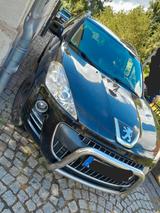 Peugeot 4007 Tendance HDi FAP 155 5 STR Tendance - Peugeot 4007 von privat