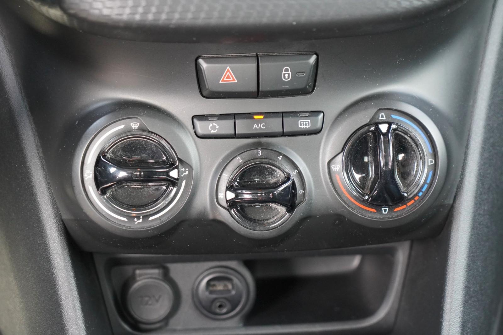 Peugeot 2008 Active MIT 3 JAHREN GARANTIE !!!