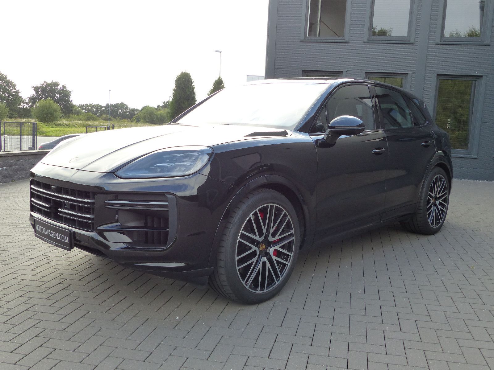 Fahrzeugabbildung Porsche Cayenne Turbo E-Hybrid