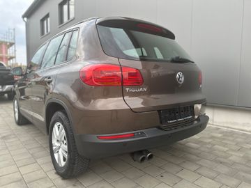 Volkswagen Tiguan - 9