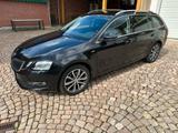 Skoda Octavia 2.0 TDI SCR SOLEIL Combi SOLEIL - Skoda Octavia mit Diesel-Antrieb: Soleil