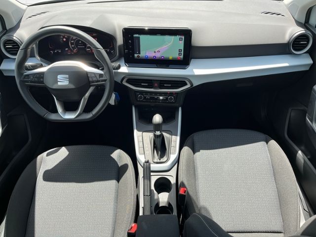 Fahrzeugabbildung SEAT Arona 1.0 TSI Road Edition KLIMA LED NAVI LEDER