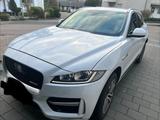 Jaguar F-Pace 20d AWD R-Sport Steuerkette Turbo Neu  - Jaguar in Bielefeld
