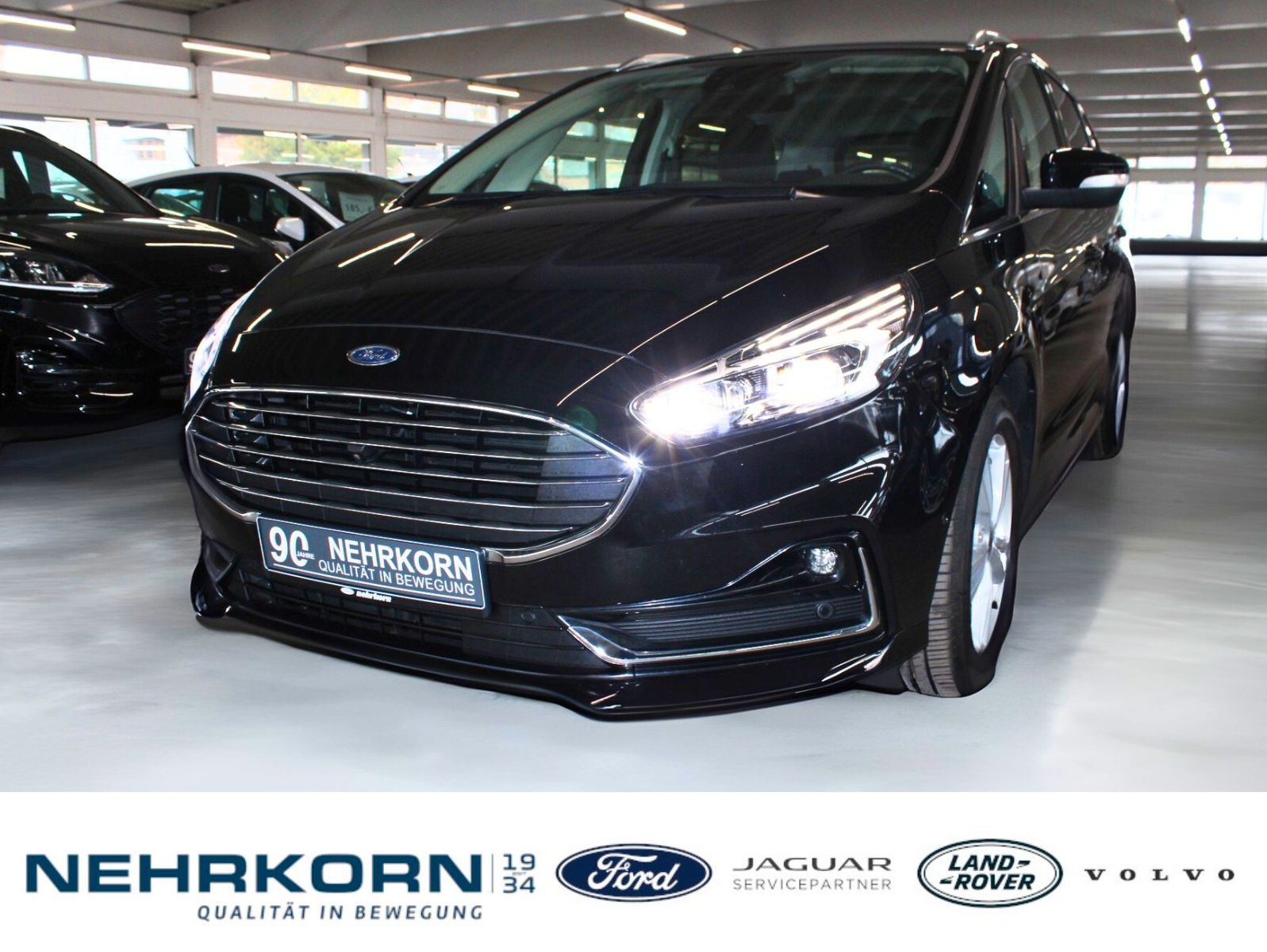 Fahrzeugabbildung Ford S-Max Titanium Automatik 7-Sitze AHK ACC CAM LED