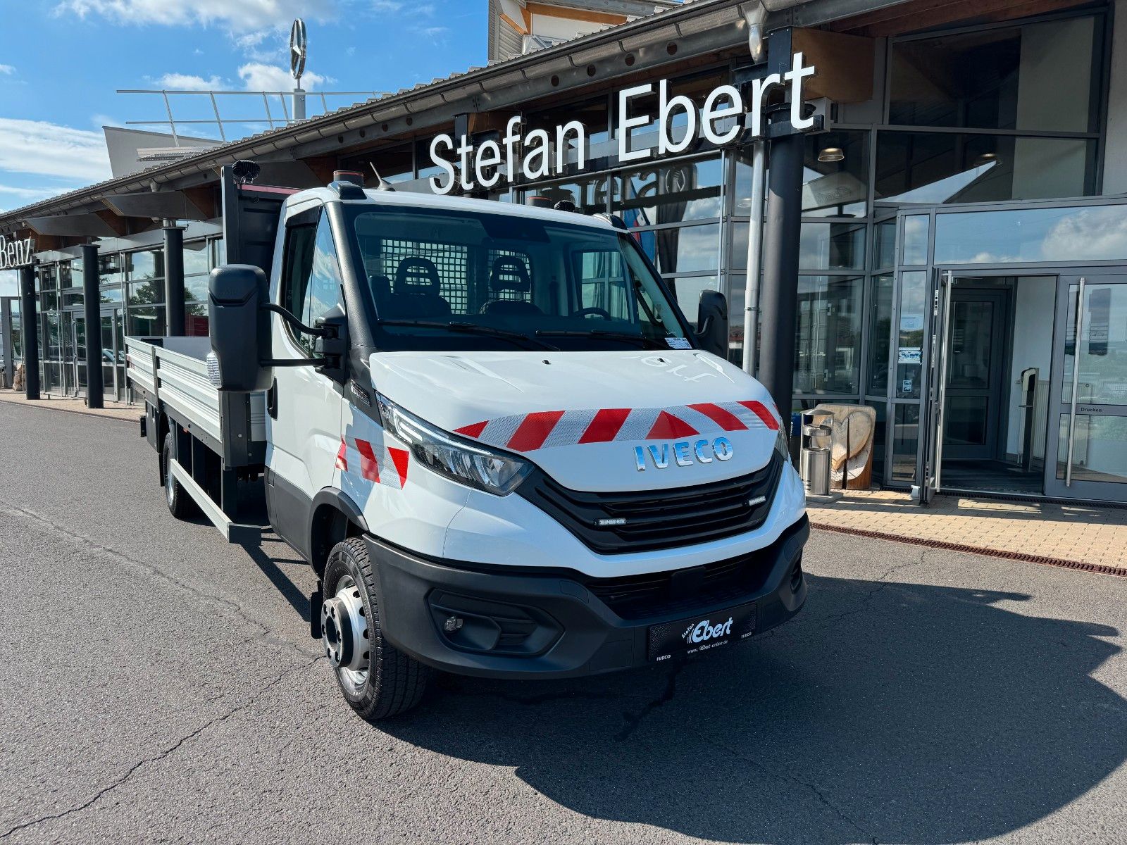 Fahrzeugabbildung Iveco Daily 70C18 HA8 3.0L A8 *R.4.350mm*Automatik*AHK
