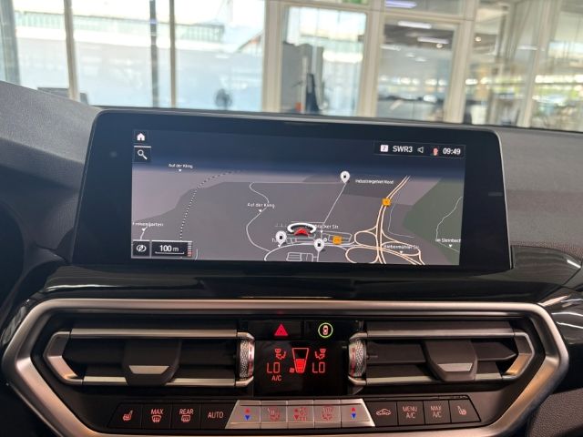 BMW X3 xDrive 20d A 18'' StandHZG AHK Leder H/K Lase foto 12