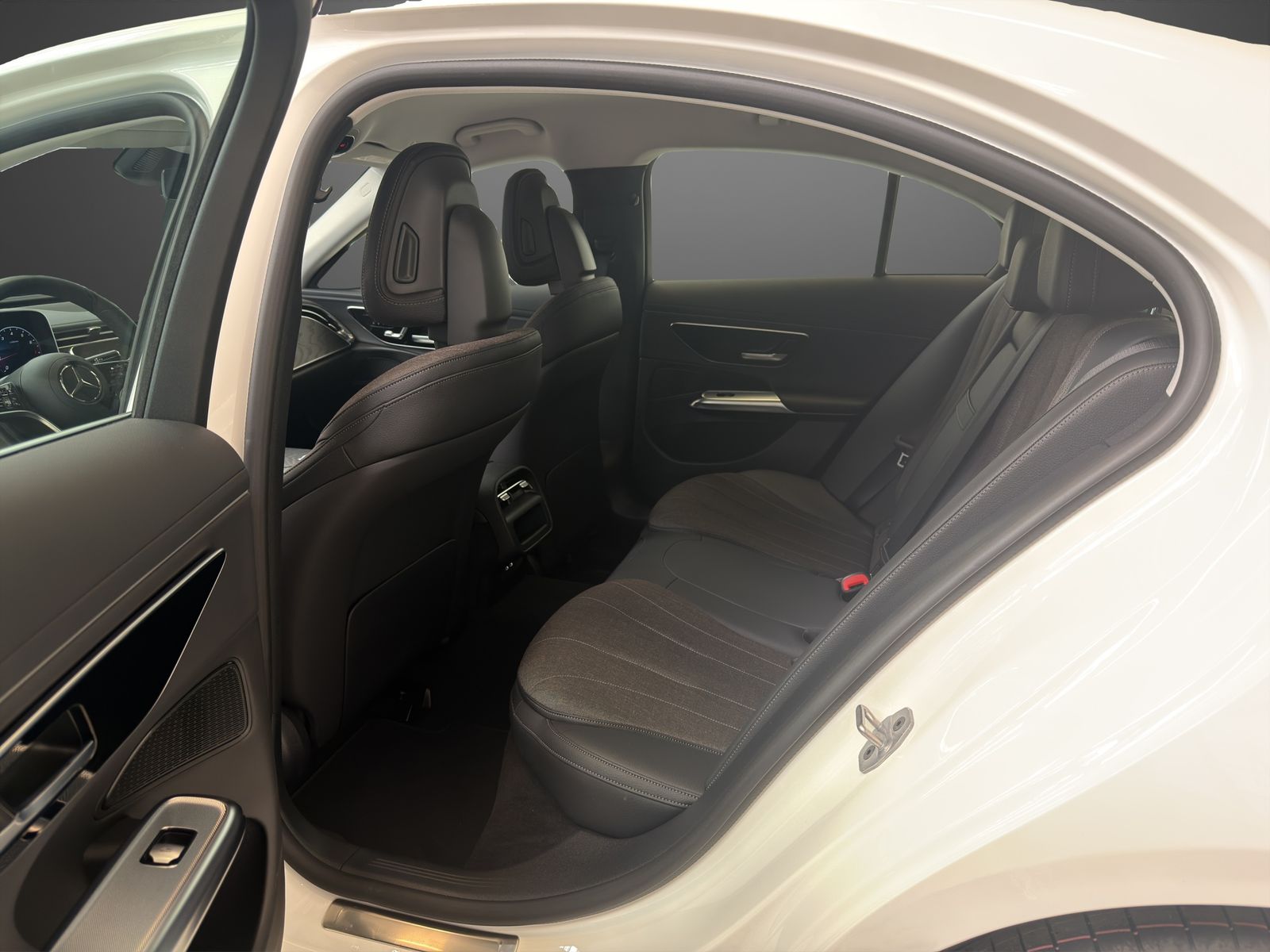 Mercedes-Benz E 200 4M Avantgarde-Advanced 360°-Kamera MEMORY foto 8