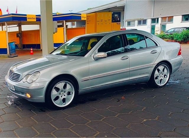 Mercedes-Benz Mercedes - Benz - C180 Elegance 2 Hand / T...