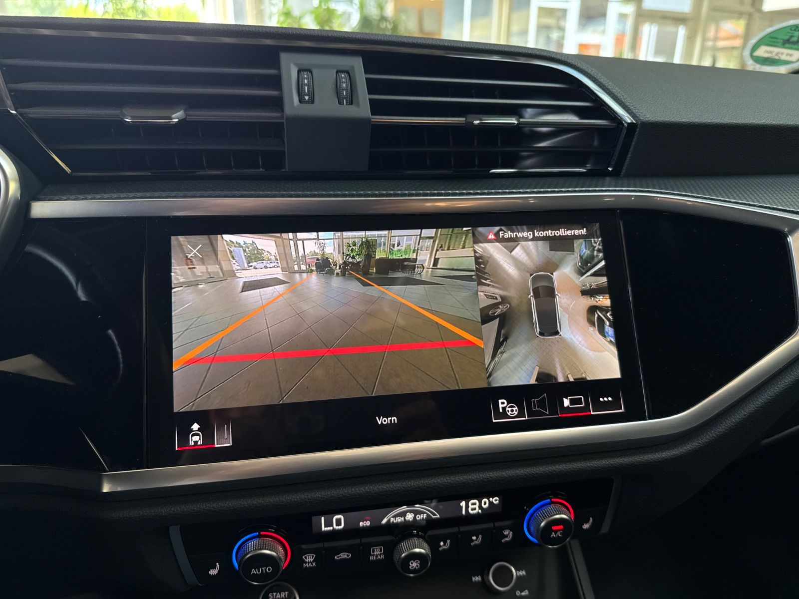Audi Q3 40 TFSI quattro S line *360-Kamera*Navi*Acc* foto 18