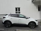Opel Grandland (X) Navi Klimaauto SH gepflegt - Opel Grandland (X): Limousine