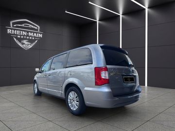 Lancia Voyager - 4