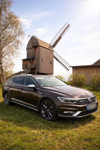 VW VW Passat Alltrack mit einer sehr guten Au...