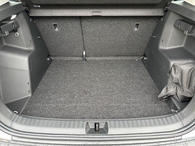 Elroq 50 Tour Studio *NAVI*LED*KEYLESS*LANEASS*
