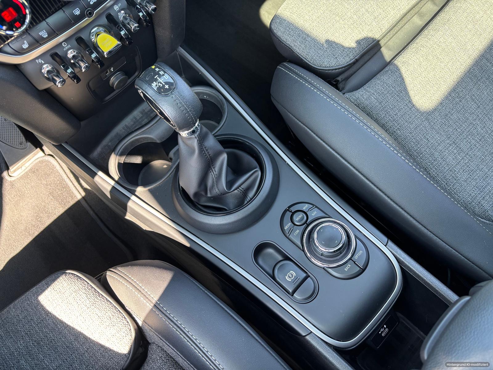 MINI Cooper SE ALL4 Countryman Head-Up Panoramadach R