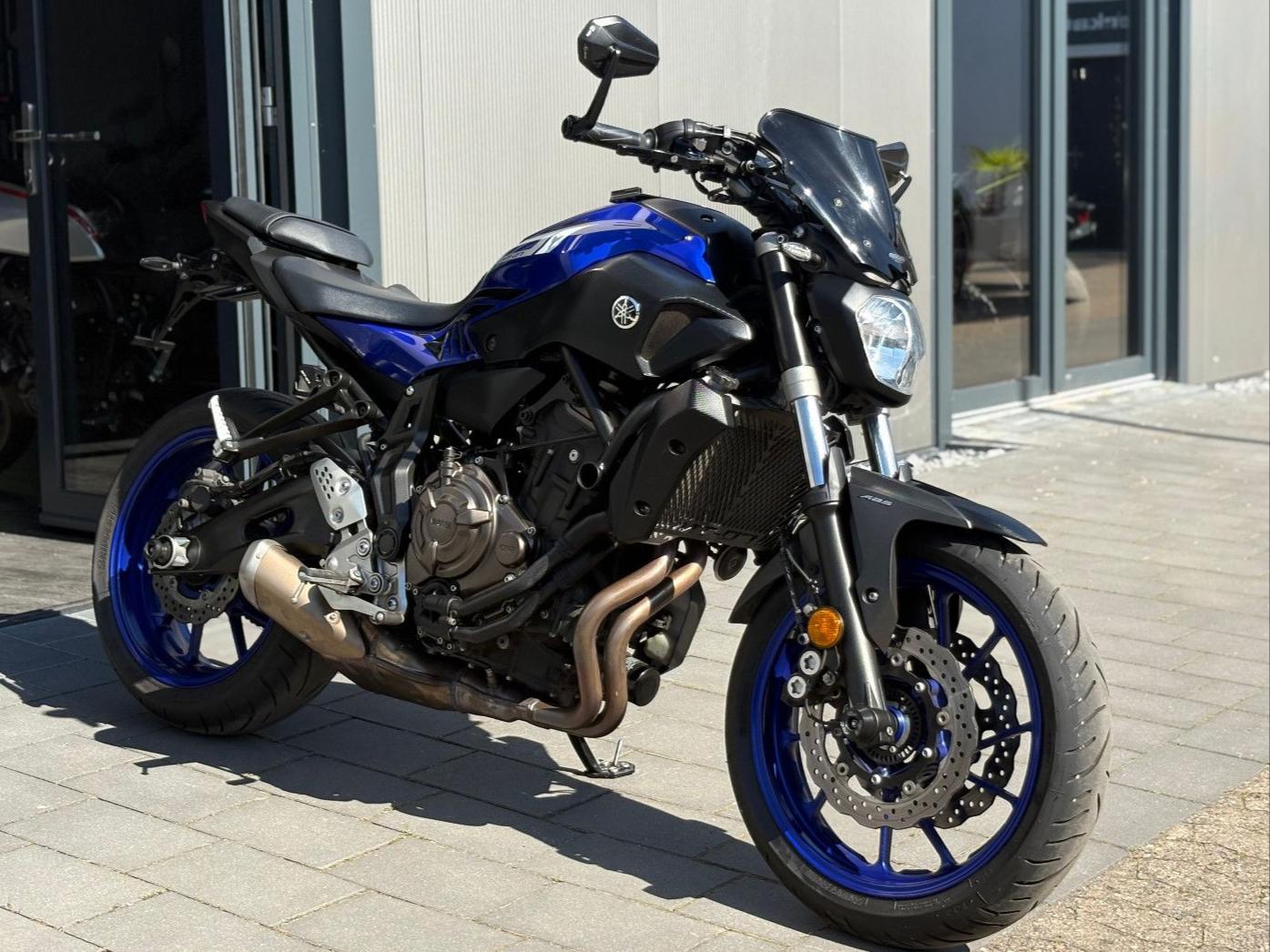 Yamaha MT 07 *2.Hand*Scheckheft gepflegt*A2 möglich