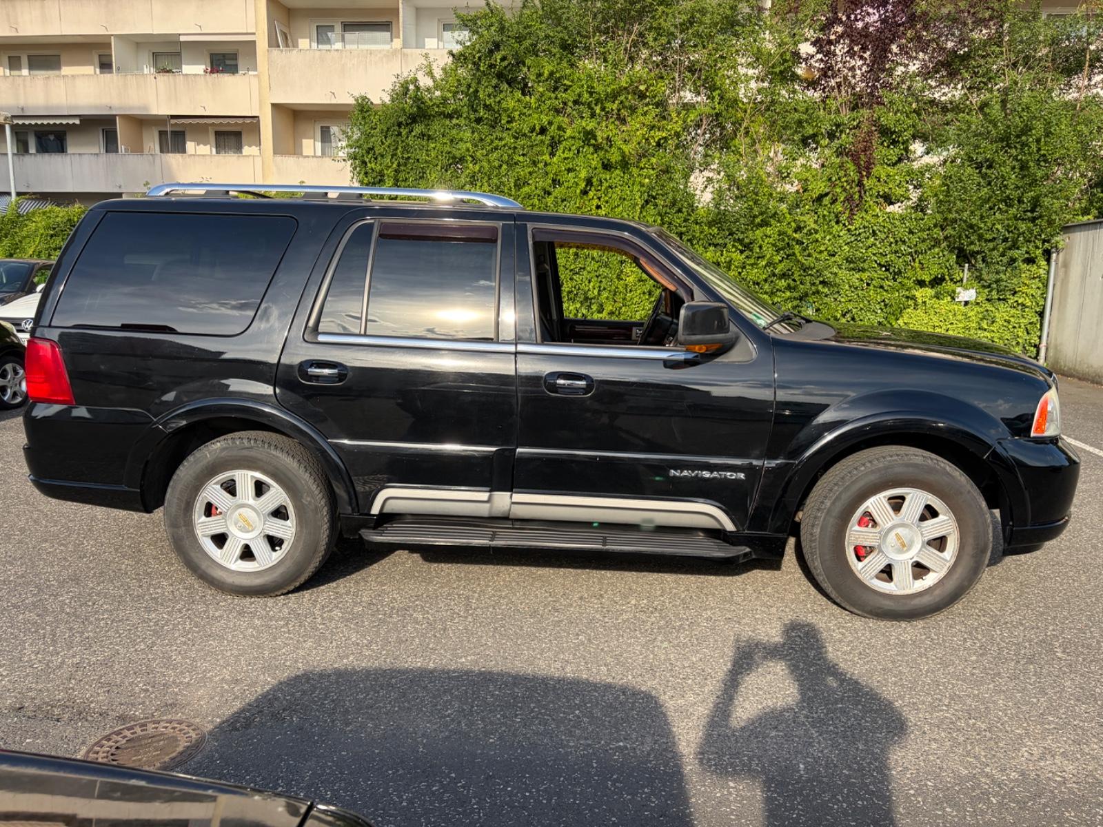 Lincoln Navigator 5.4L V8 7Sitzer