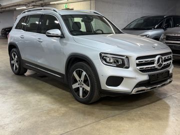 Mercedes GLB 180 - 4
