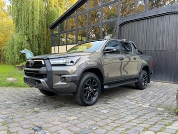 Toyota Hilux 2.8 D-4D 4Wd Invincible*JBL*AHK*Rollo*Büge