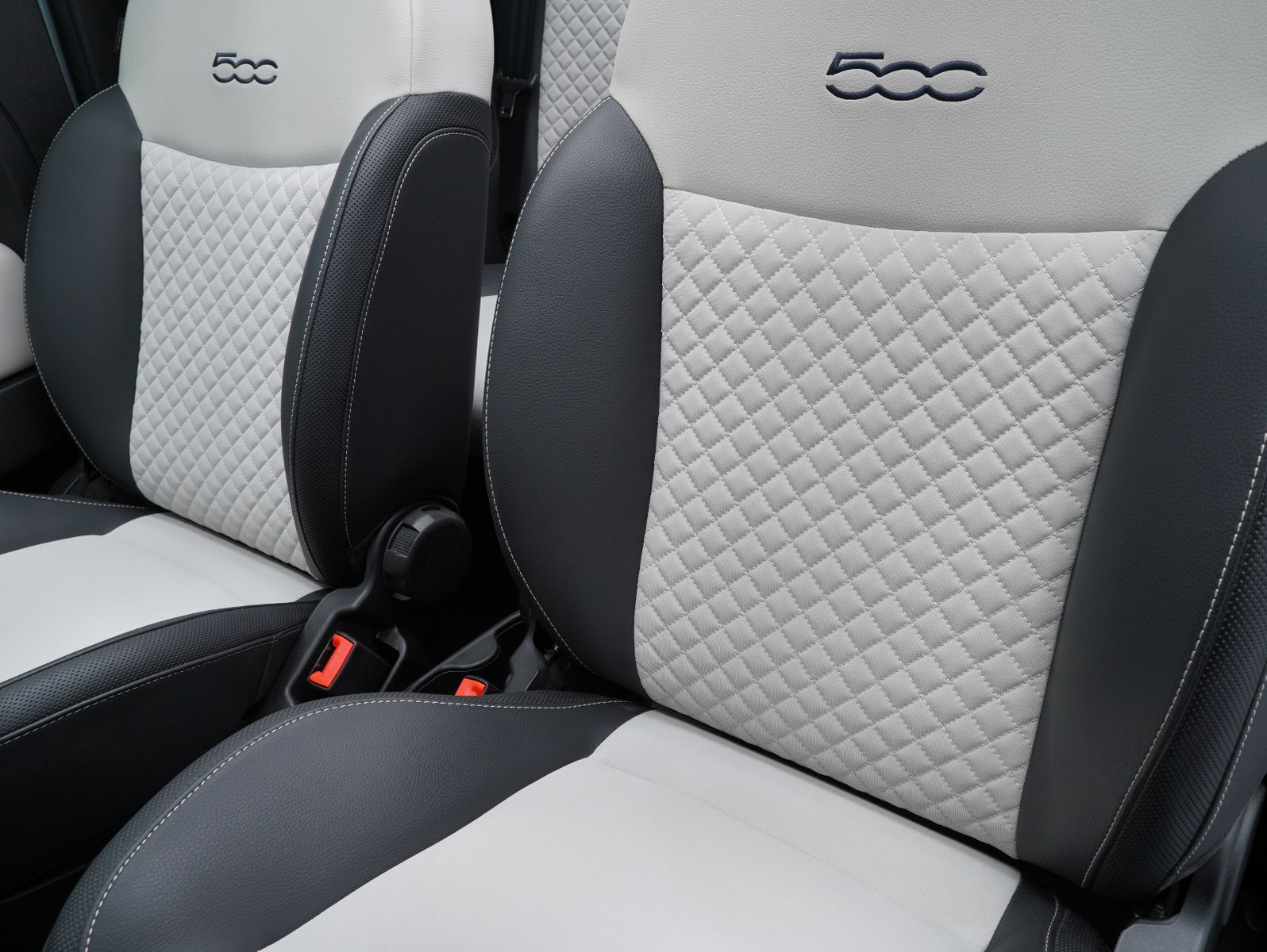 Fahrzeugabbildung Fiat 500C Dolcevita Cabrio