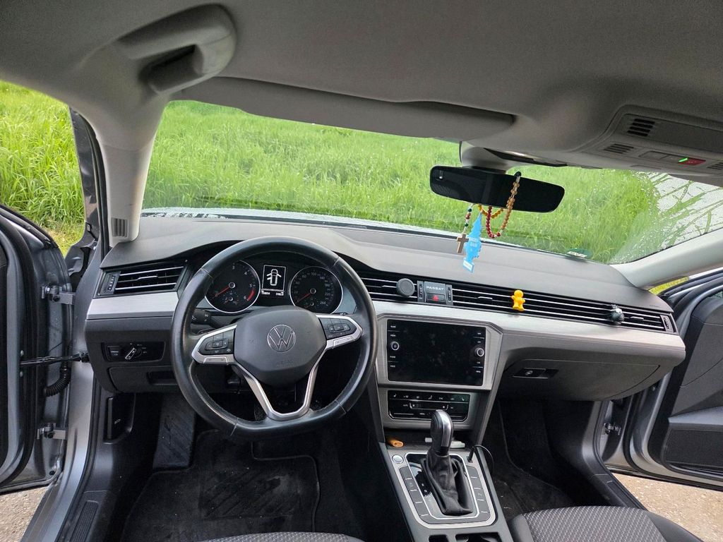 Image of Volkswagen Passat Variant