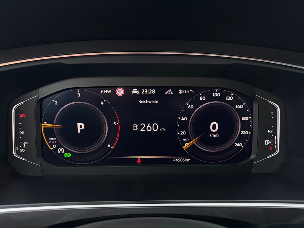 Tiguan Allspace 2.0 TDI 4M R-LINE *STDHZG*AHK*