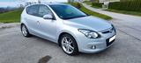 Hyundai i30 1.6 CRDi, AHK, 8-fach bereift  - Hyundai i30 aus 2010 mit Diesel-Antrieb
