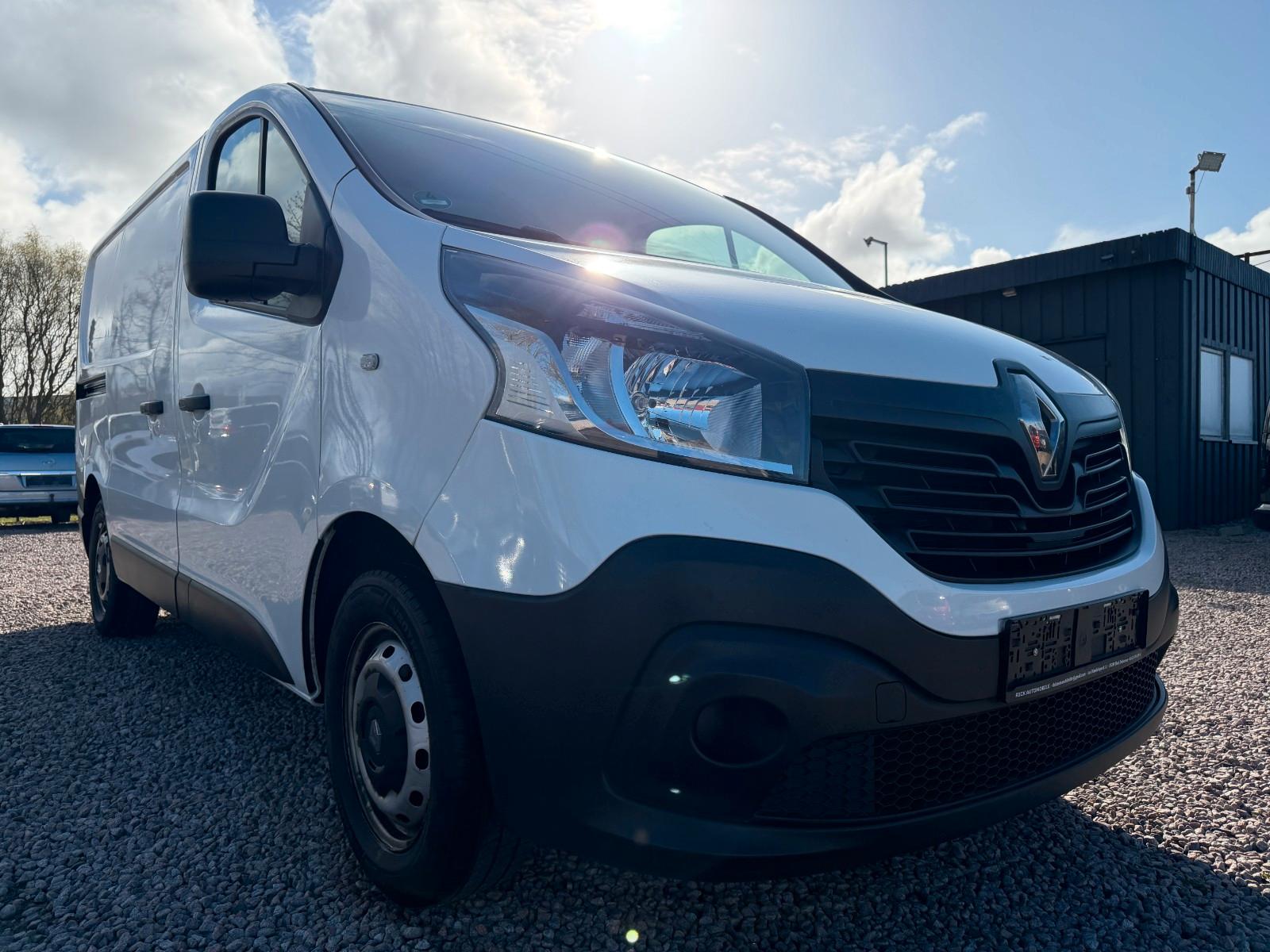 Renault Trafic Kasten L1H1 2,7t /Klima/Ahk/Navi/TüvNeu