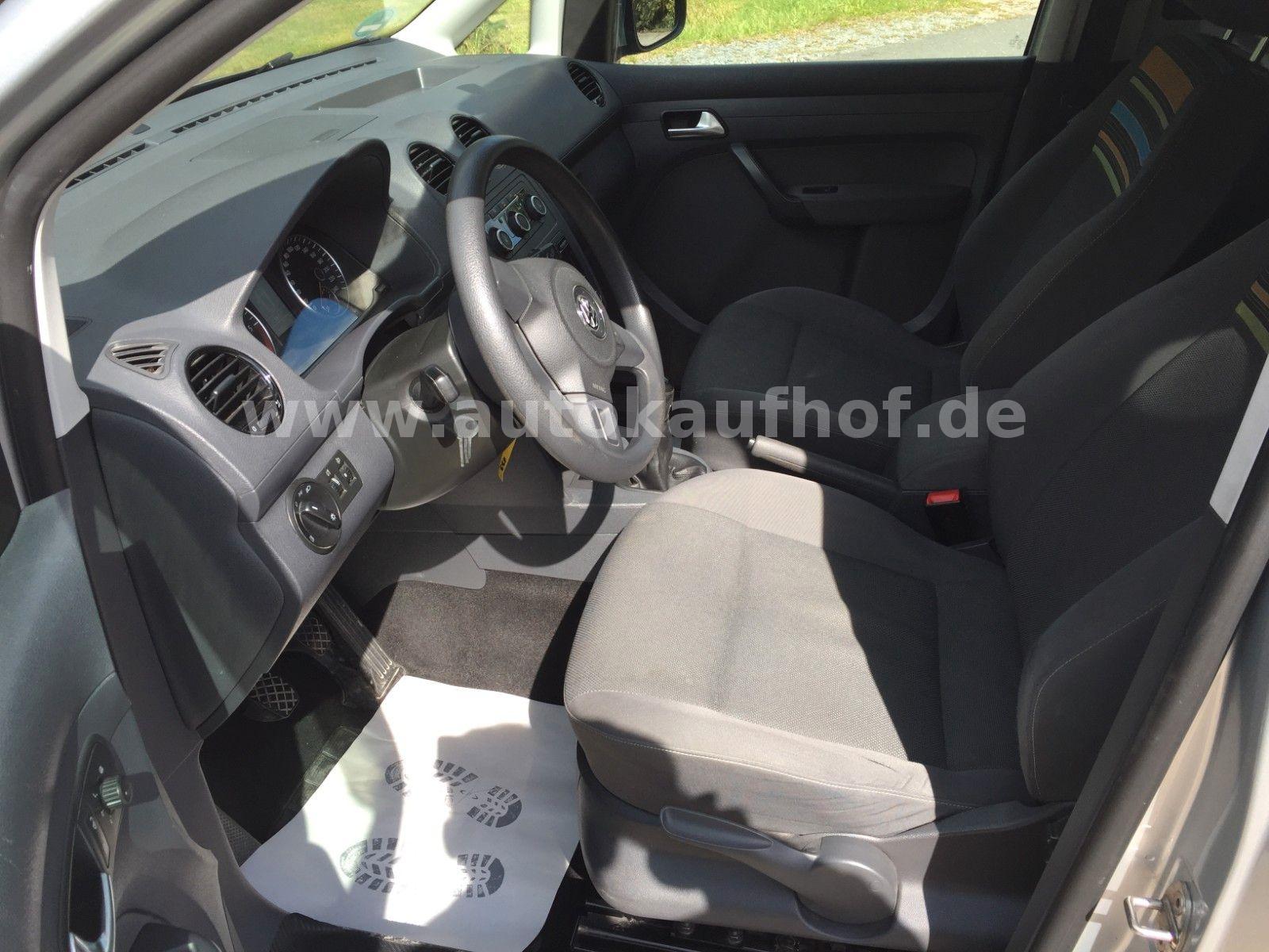 Volkswagen Caddy 2013 — photo 10