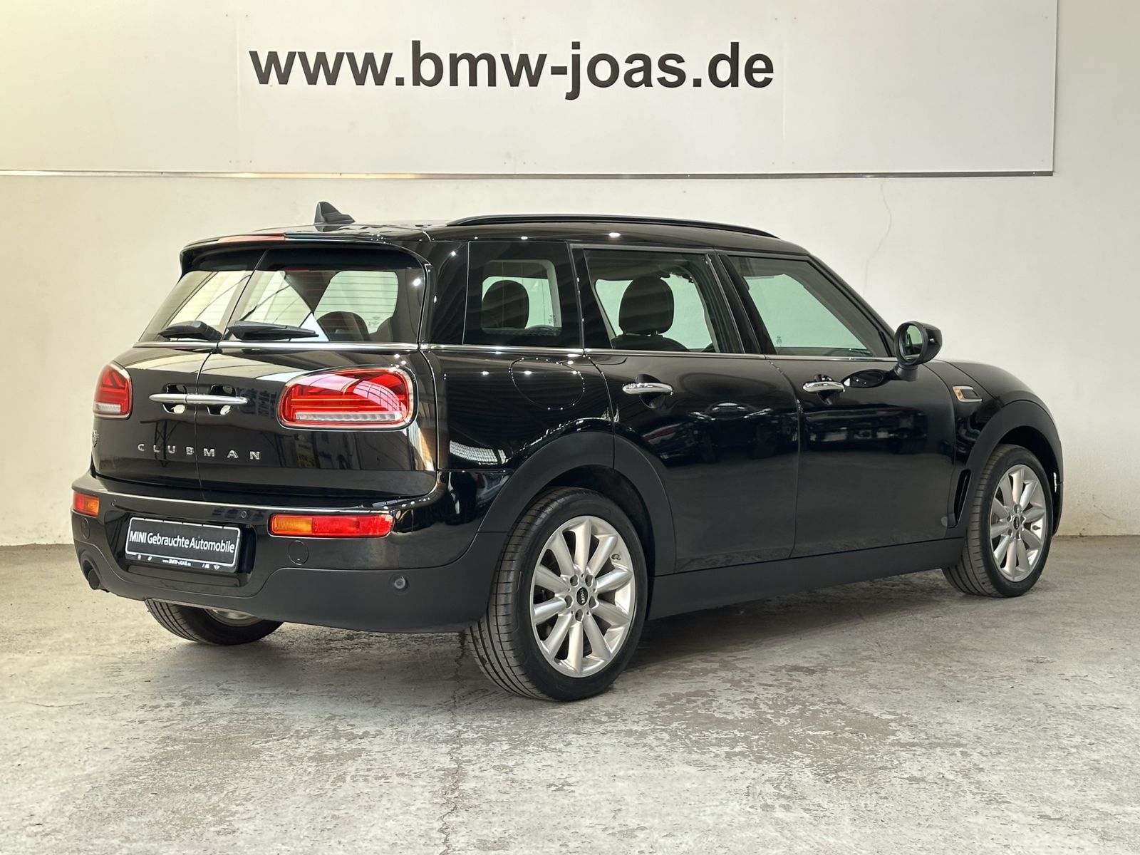 Fahrzeugabbildung MINI One D Clubman Blackyard Edition