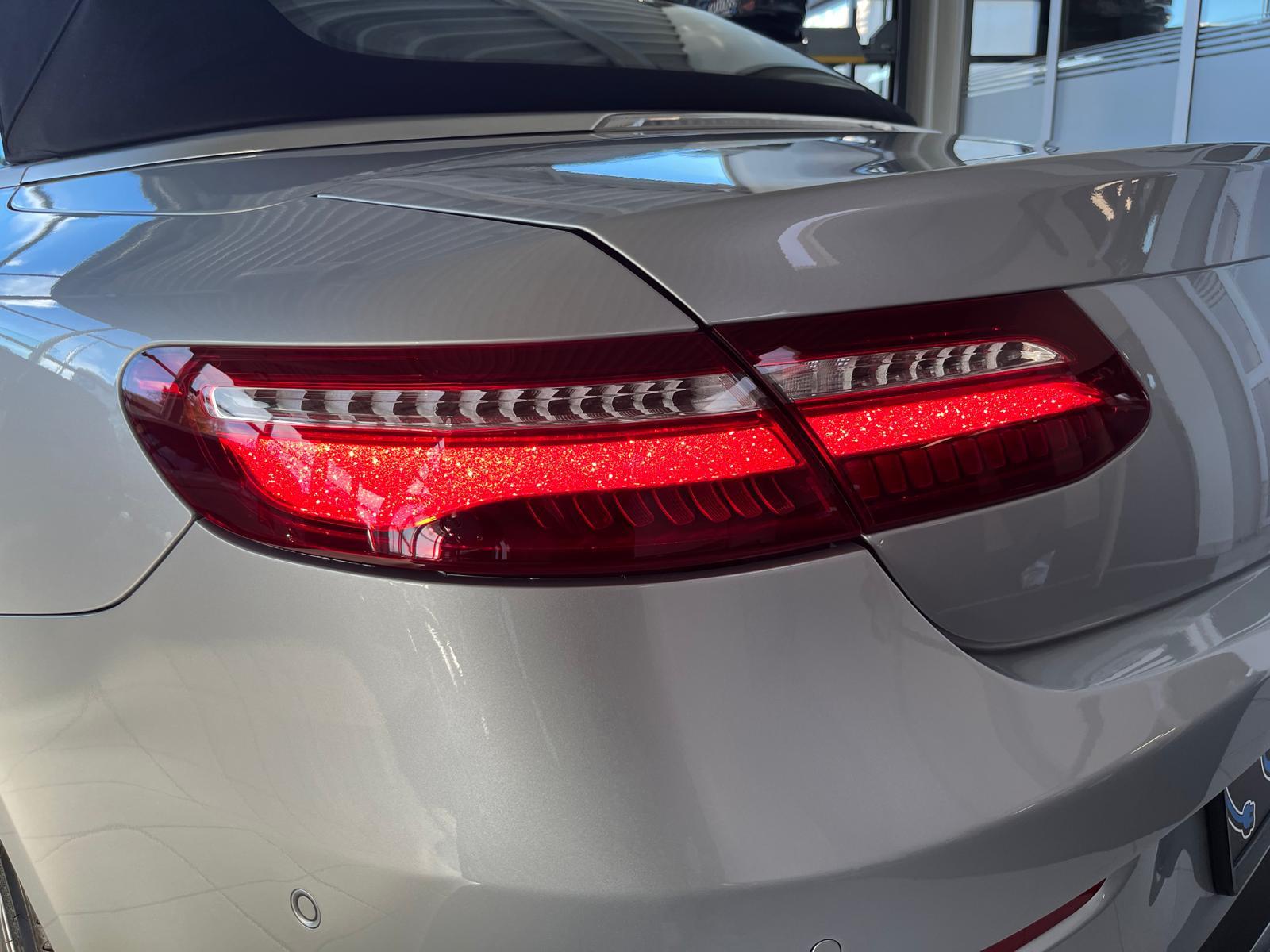 Mercedes-Benz E 300d Cabrio *AMG*LED*AHK*Multibeam*CarPlay*BT*