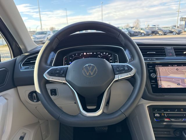 Tiguan 2.0 TSI DSG 4Motion Elegance AHK*HUD*MATR