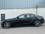 Maserati Ghibli 3,0 Diesel/Volleder/Navi/Xenon/Kamera/PDC - Maserati Ghibli mit Diesel-Antrieb: Automatik