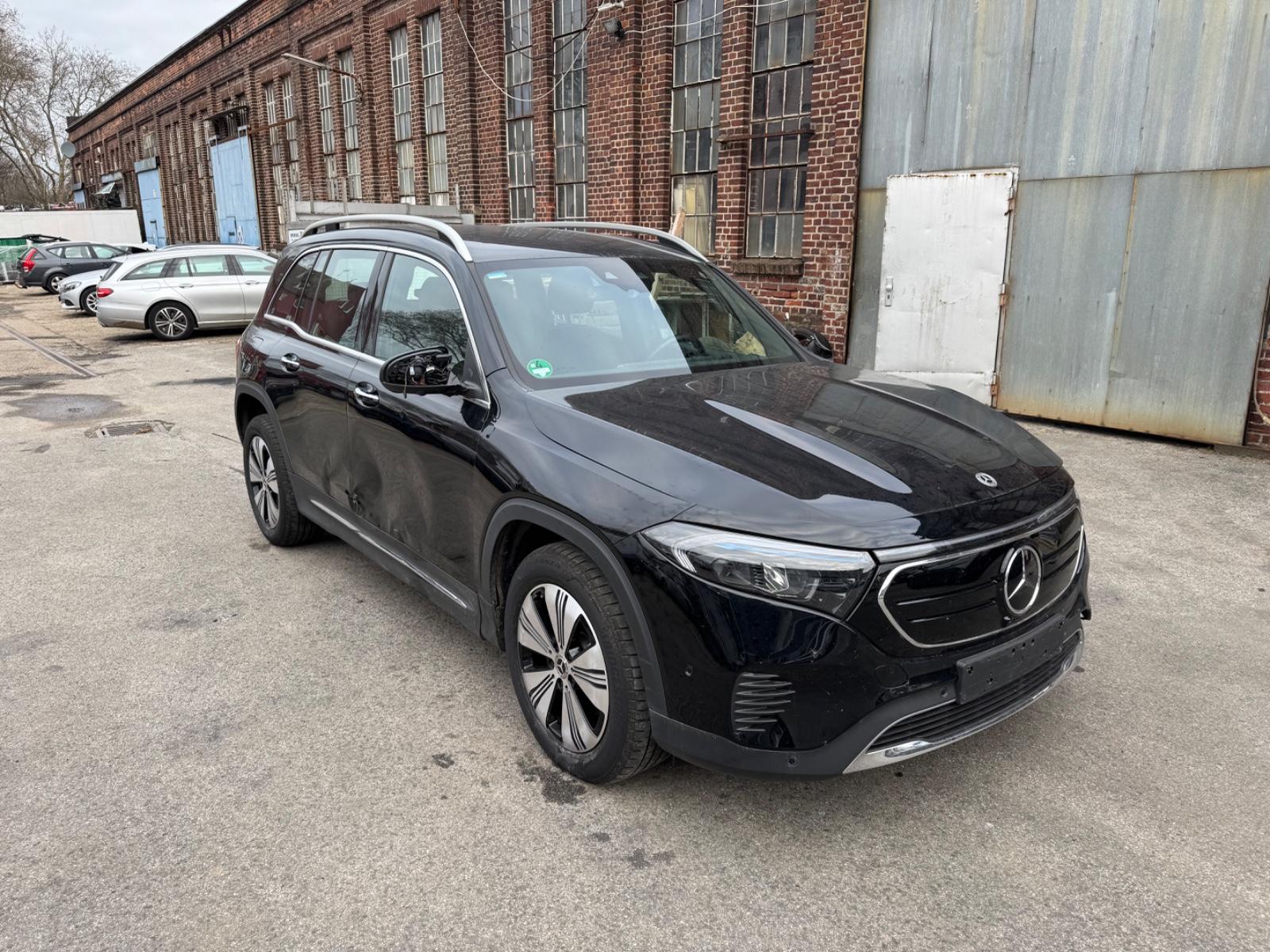 Mercedes-Benz EQB 250 360 Kamera Advanced Plus 1 Hand Leder