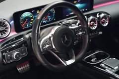 MERCEDES-BENZ A 250e AMG*AMBIENTE*CAM*LED*NAVI*BUSINESS-PAKET*