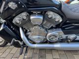 Harley-Davidson V-Rod Muscle  - HARLEY-DAVIDSON V ROD
