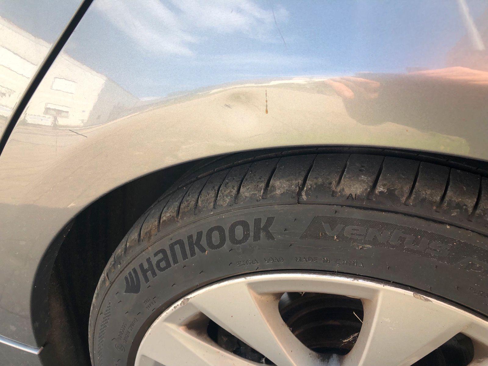 BMW 318 2010 — photo 10