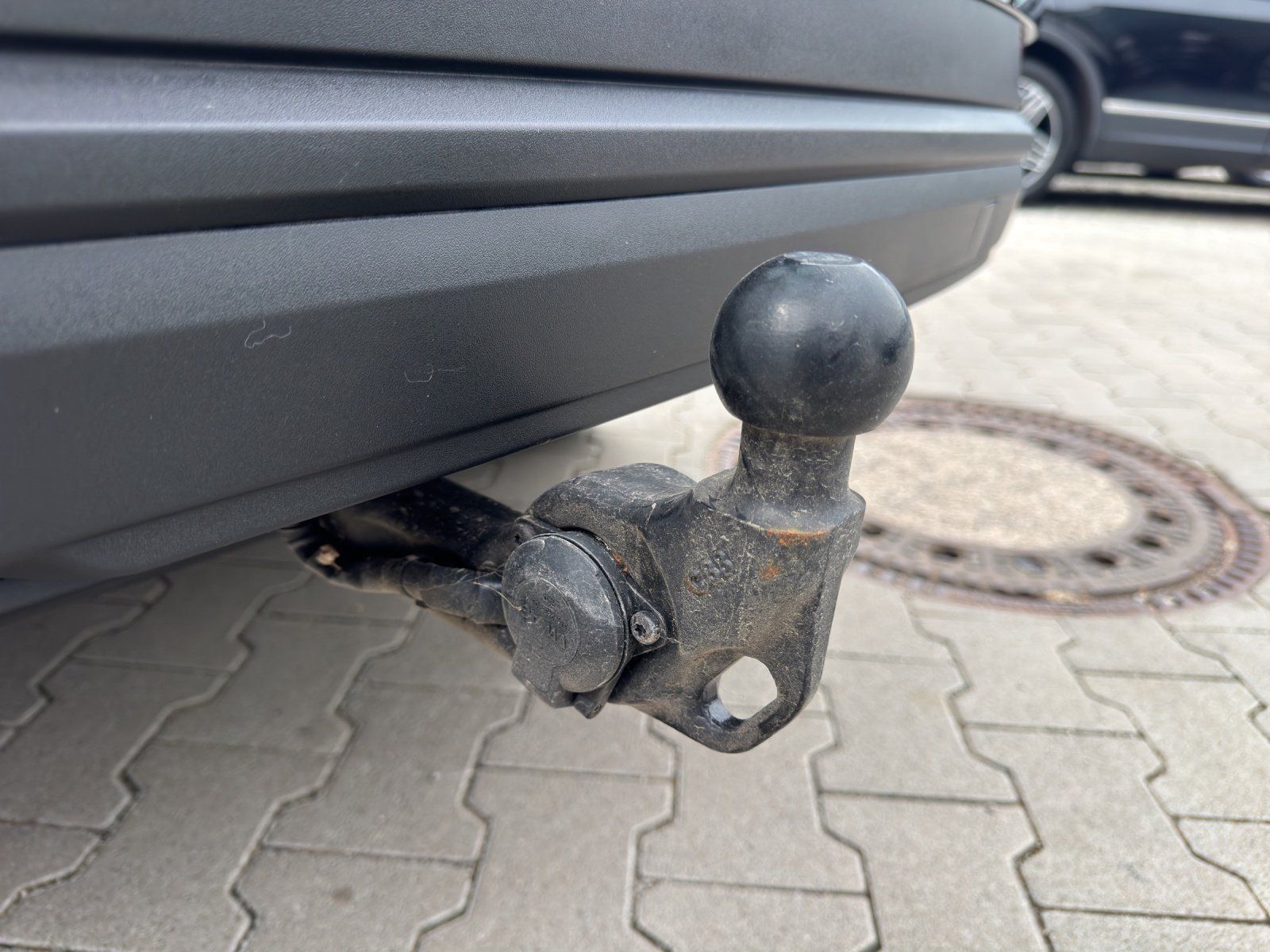 Fahrzeugabbildung SKODA Karoq Tour 2,0 TDI 4x4 DSG/LED/ACC/CAM/NAVI/AHK/