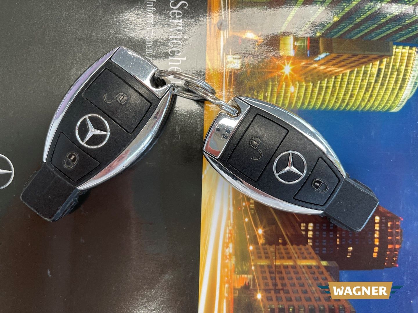 Fahrzeugabbildung Mercedes-Benz GLA 200 Bi-Xenon SHZ Sportsitze