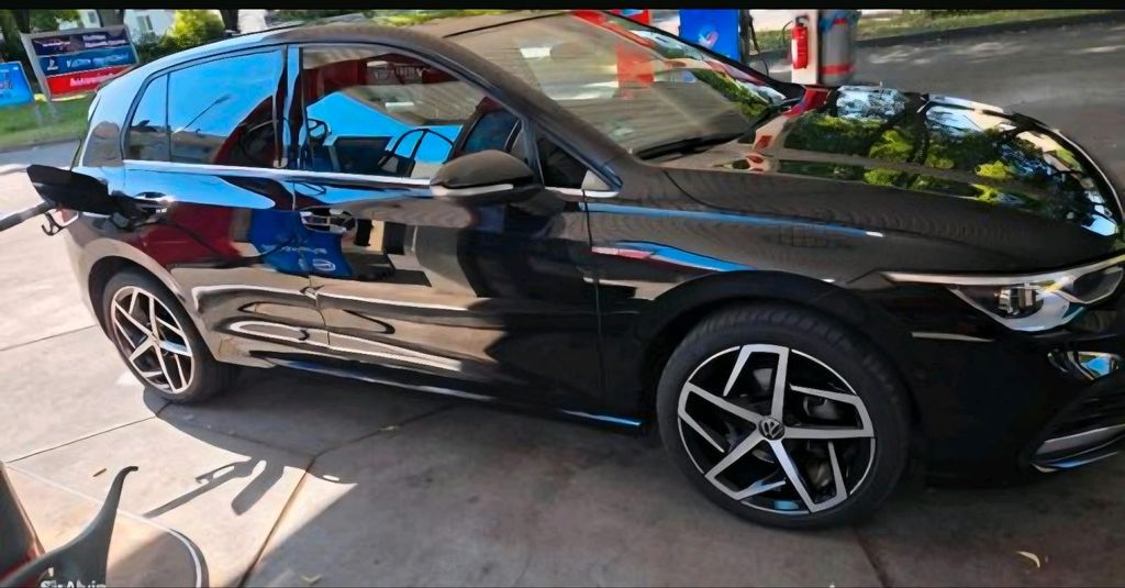 Image of Volkswagen Golf