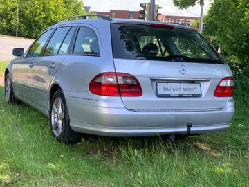 Mercedes E 220 - 5