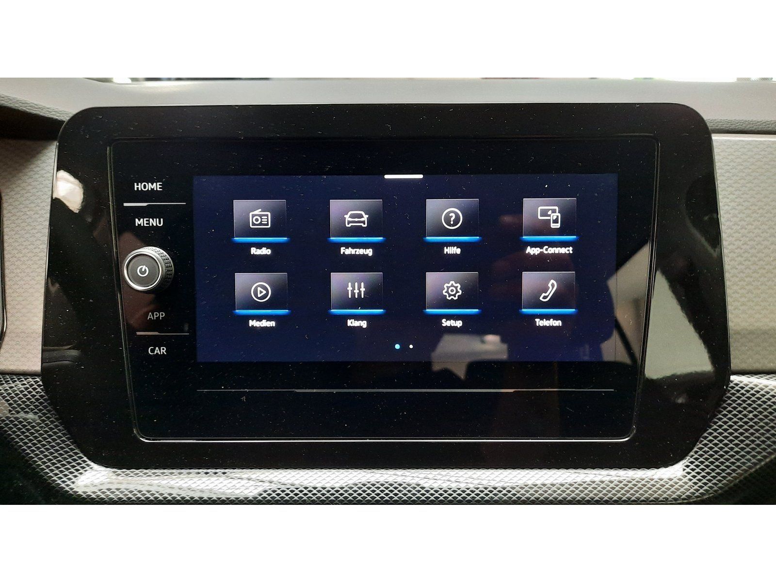 Fahrzeugabbildung Volkswagen T-Cross Life TSI *LED*PDC*ACC*Sitzhzg*App-Conn*