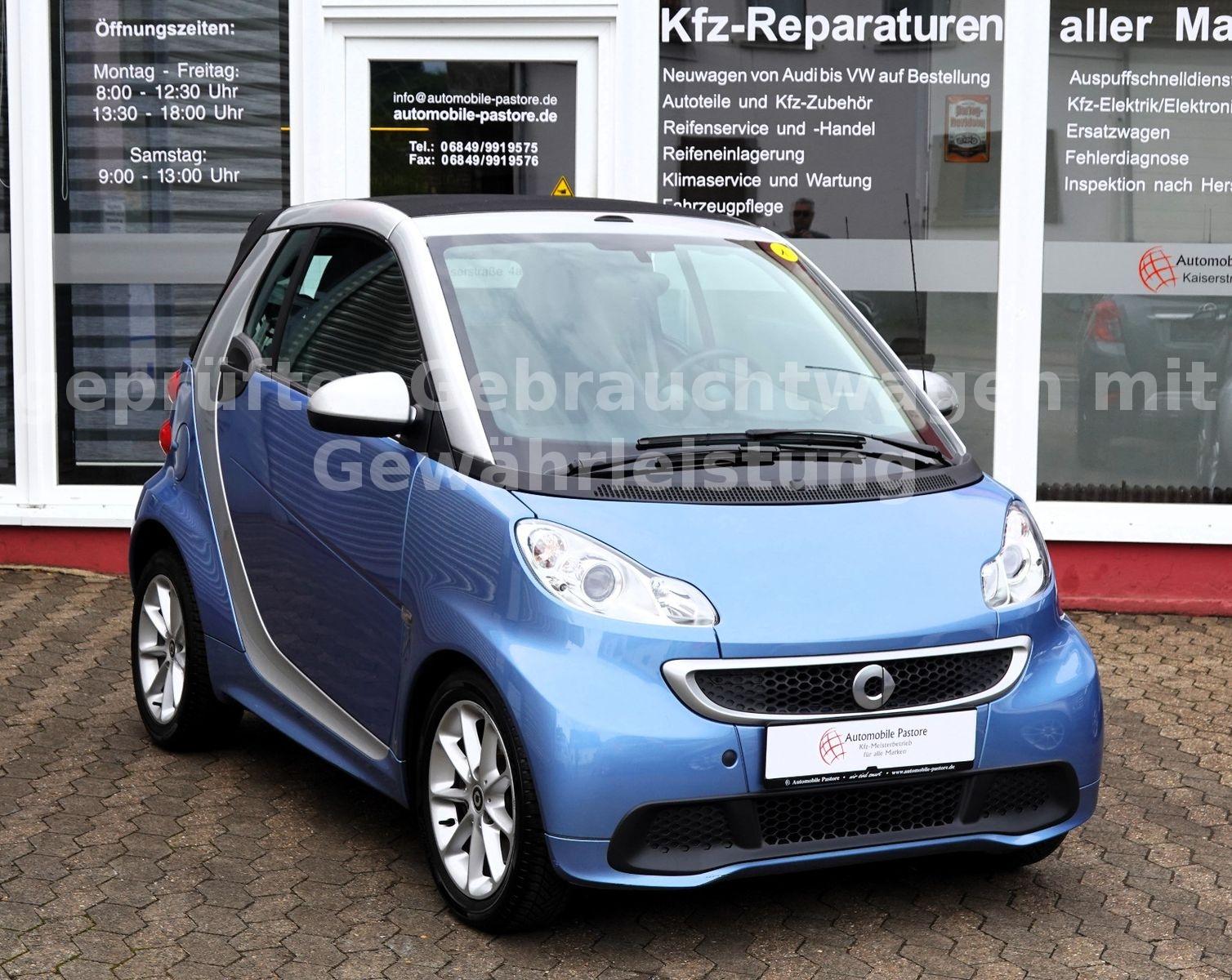 Smart fortwo 1,0 cabrio~Navi~SzhG~Servo~Leder